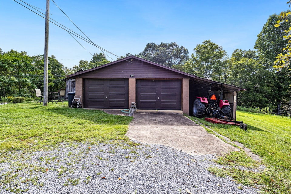 Photo #5: 2911 Kingdom Road