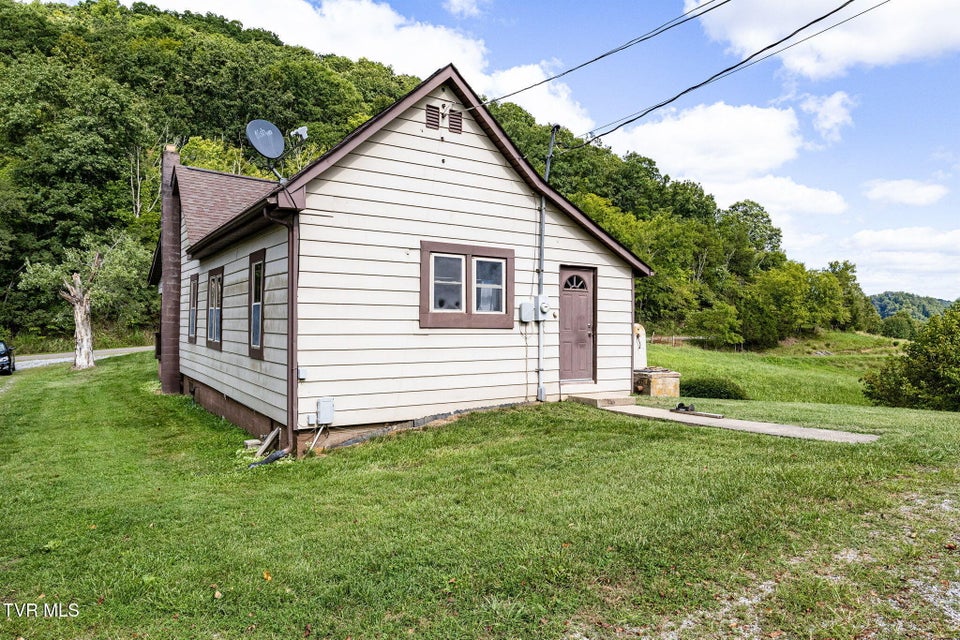 Photo #4: 2911 Kingdom Road