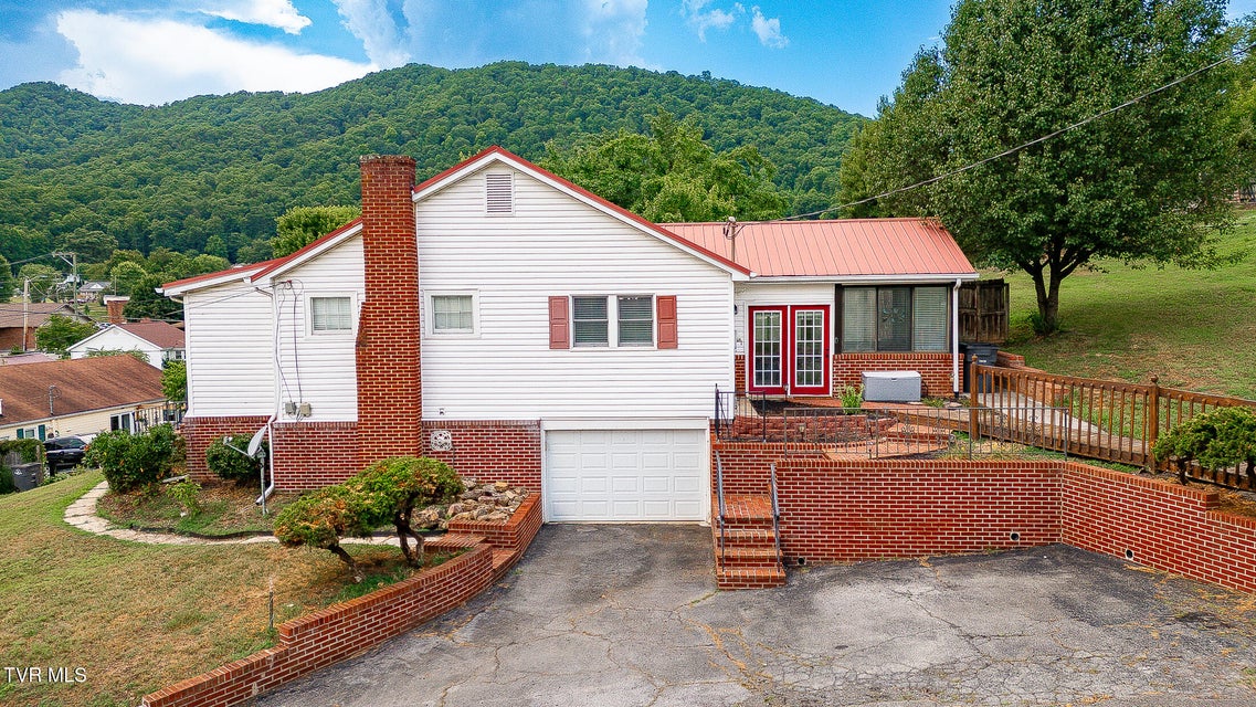 Photo #42: 151 Ventor Drive
