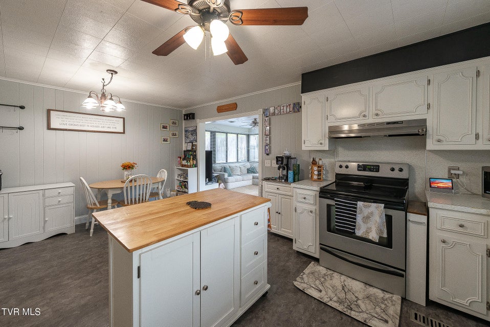 Photo #9: 151 Ventor Drive