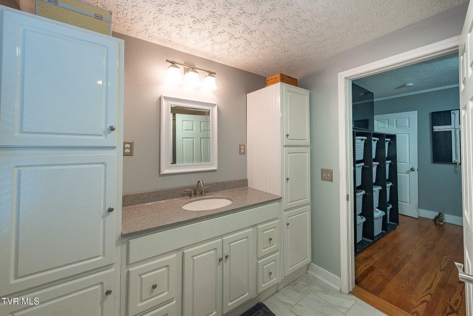 Photo #16: 151 Ventor Drive