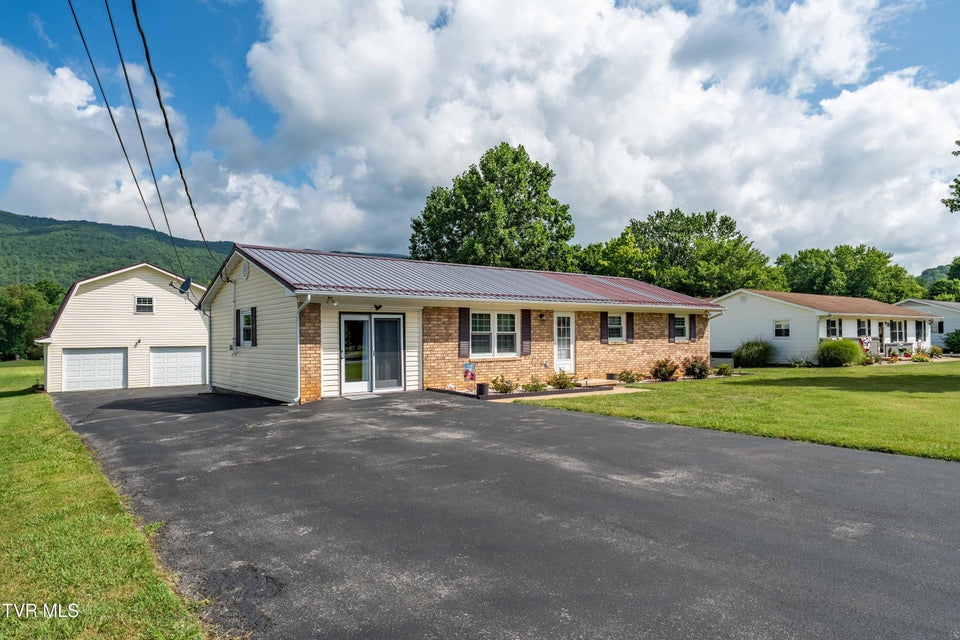 Photo #2: 247 Price Road