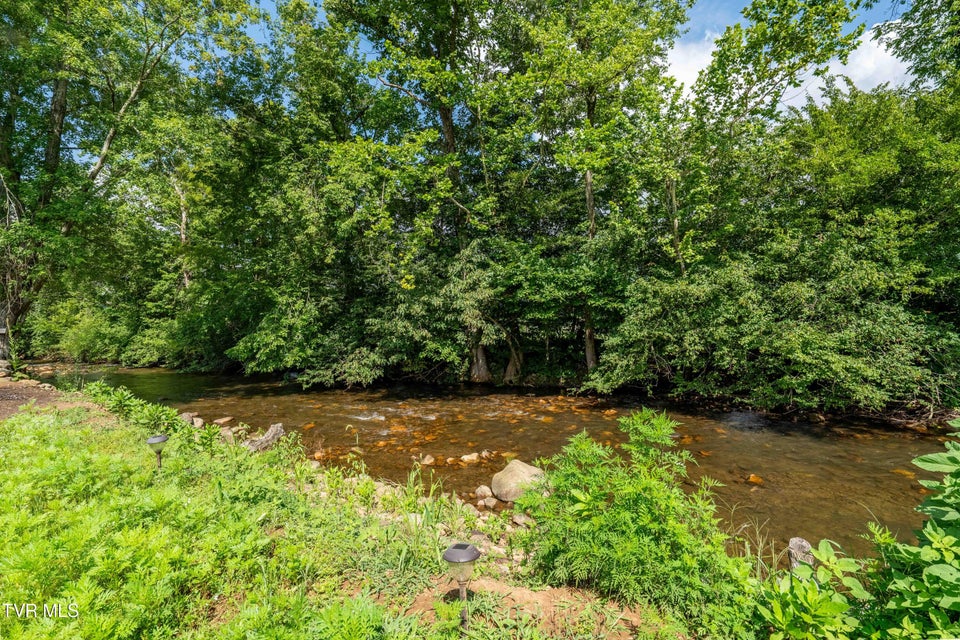 Photo #51: 247 Price Road