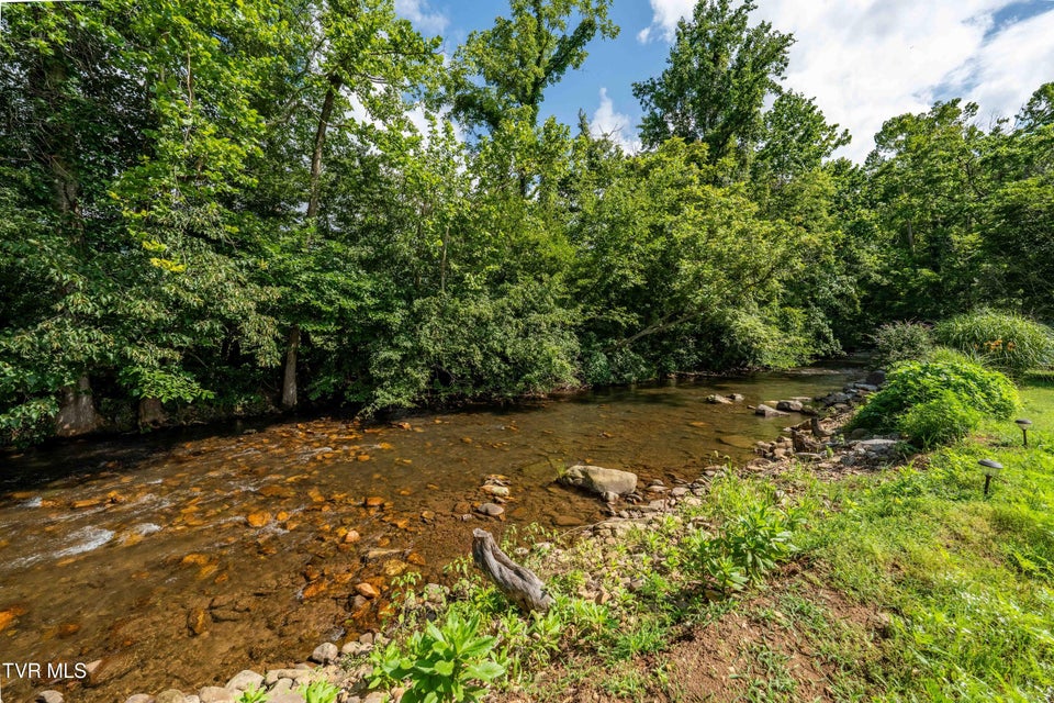 Photo #52: 247 Price Road