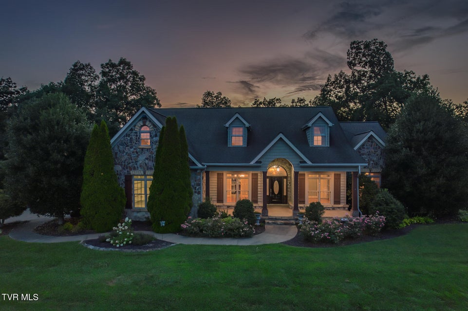 Photo #2: 1184 Cliffview Circle