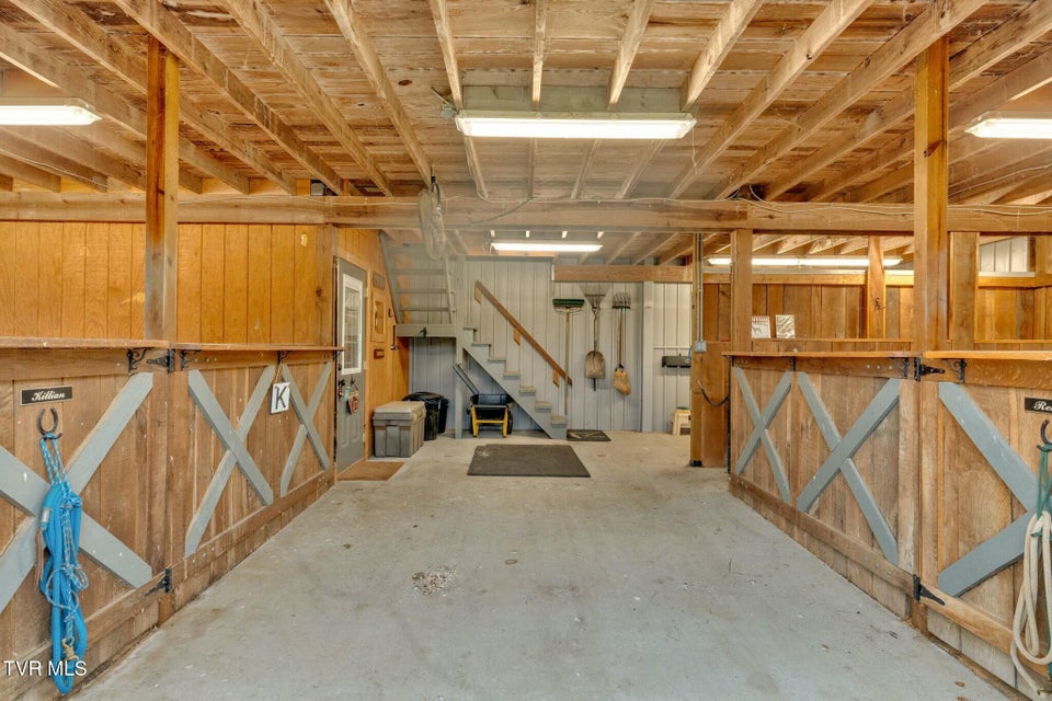 Photo #6: 528 Tower Road
