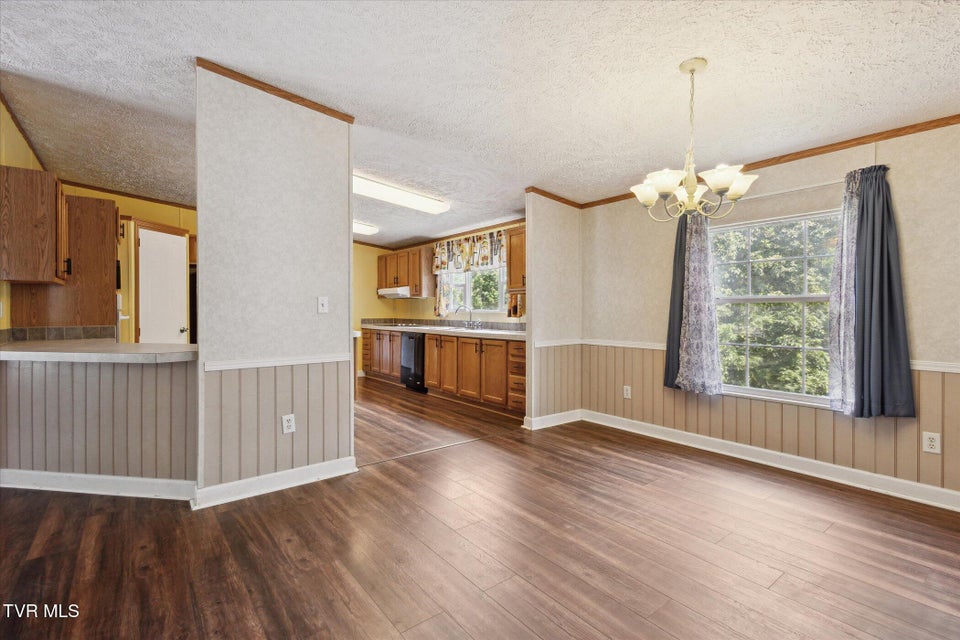 Photo #14: 4035 Ridge Road