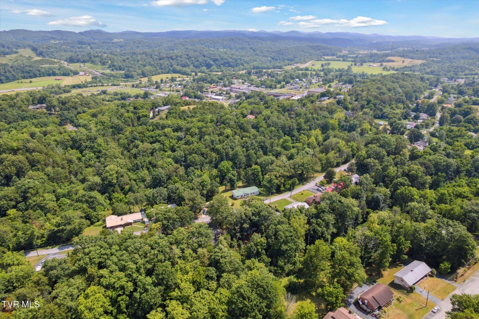 Photo #51: 4035 Ridge Road