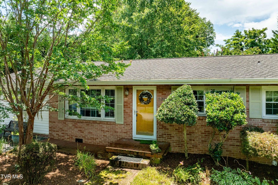 Photo #2: 2309 Nave Drive