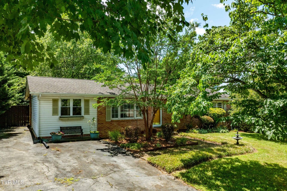 Photo #53: 2309 Nave Drive