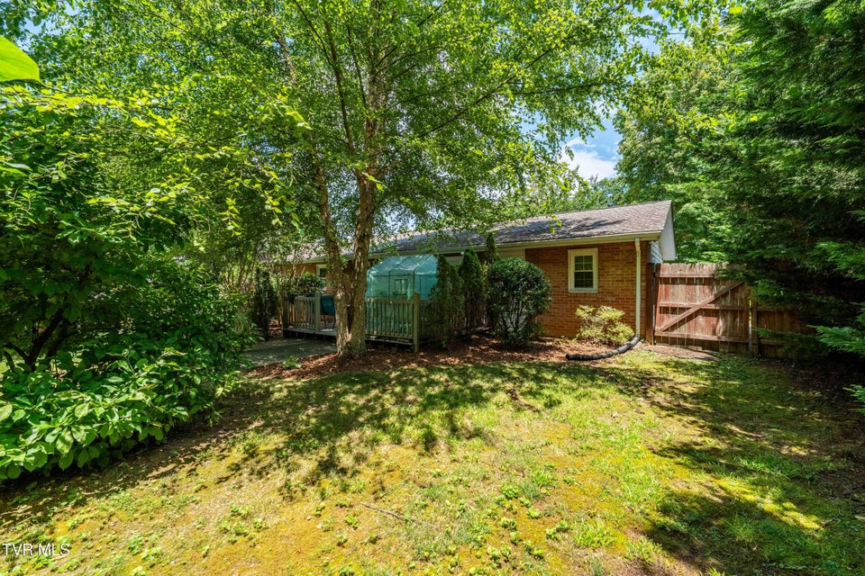 Photo #35: 2309 Nave Drive