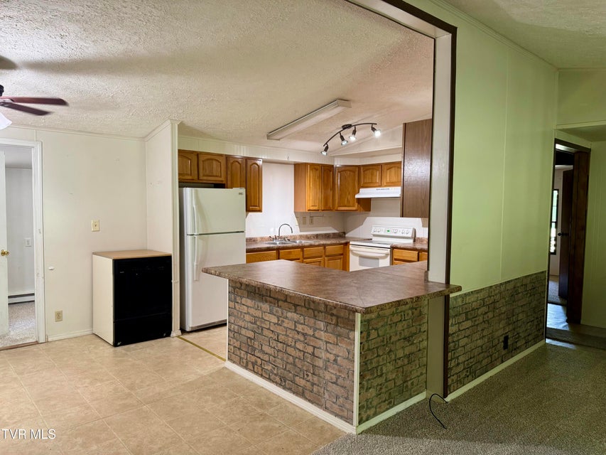 Photo #5: 751 Tuggle Hill Road