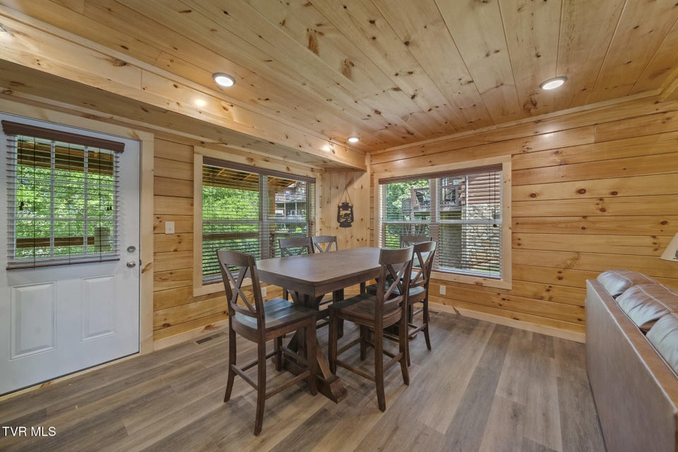 Photo #14: 1515 Rainbow Ridge Drive