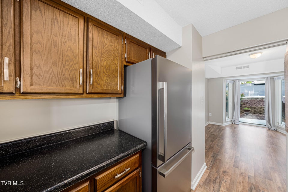 Photo #21: 182 Sierra Place
