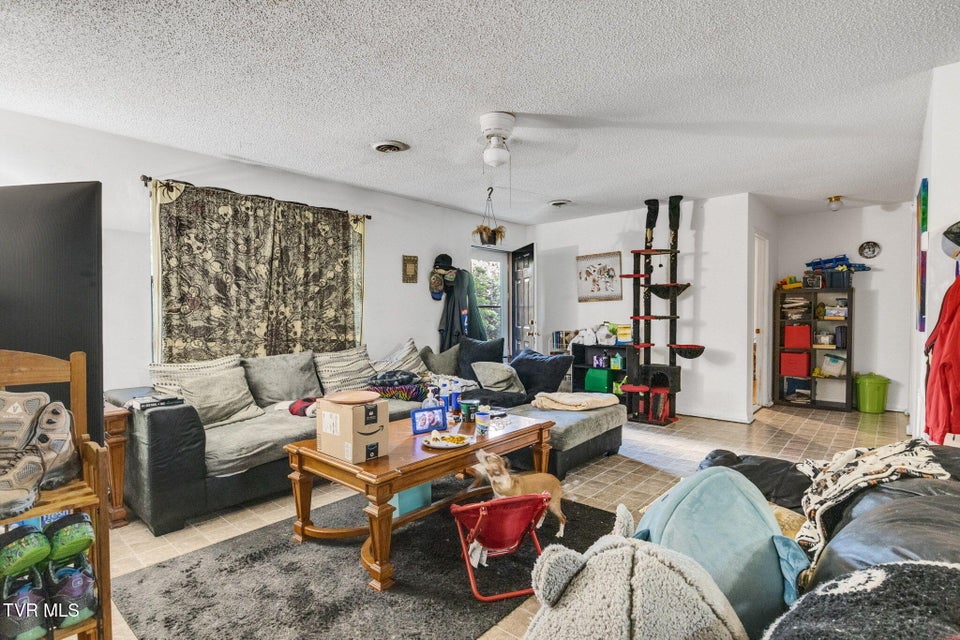 Photo #4: 116 Hazel Drive
