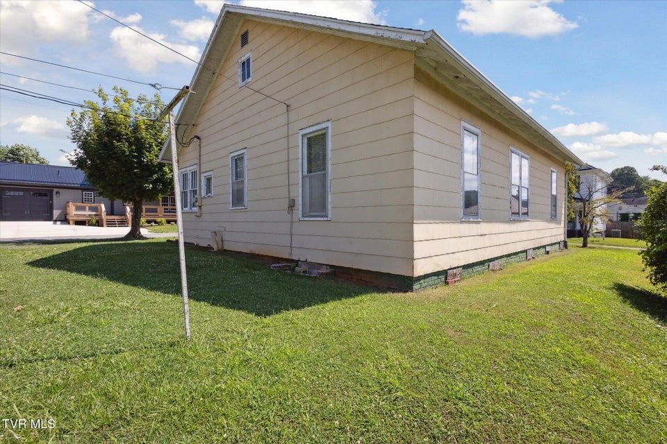 Photo #6: 335 Catawba Street