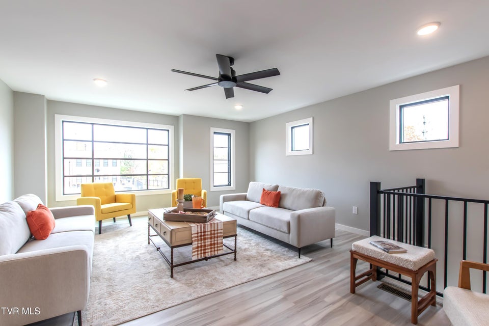 Photo #9: 577 English Street