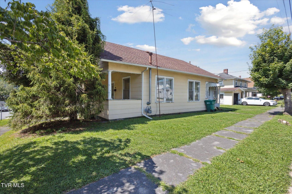 Photo #3: 335 Catawba Street