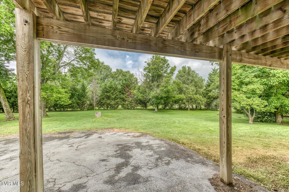 Photo #53: 2233 Pendragon Road