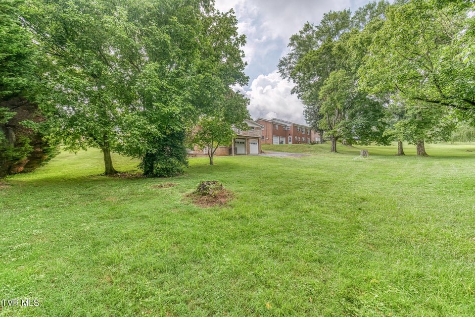 Photo #57: 2233 Pendragon Road