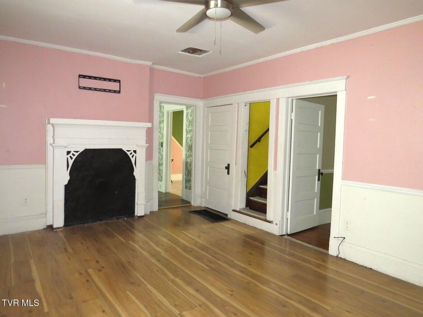 Photo #8: 1203 Virginia Avenue