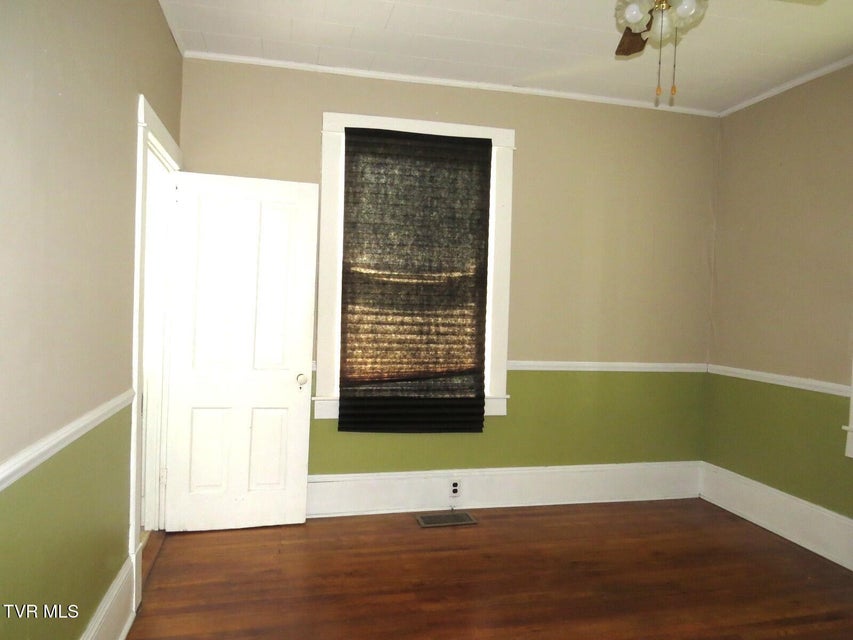 Photo #10: 1203 Virginia Avenue