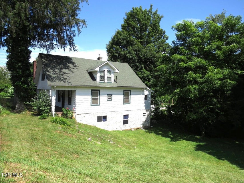 Photo #51: 1203 Virginia Avenue