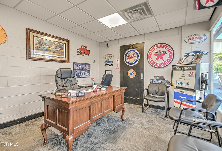 Photo #9: 2245 Euclid Avenue