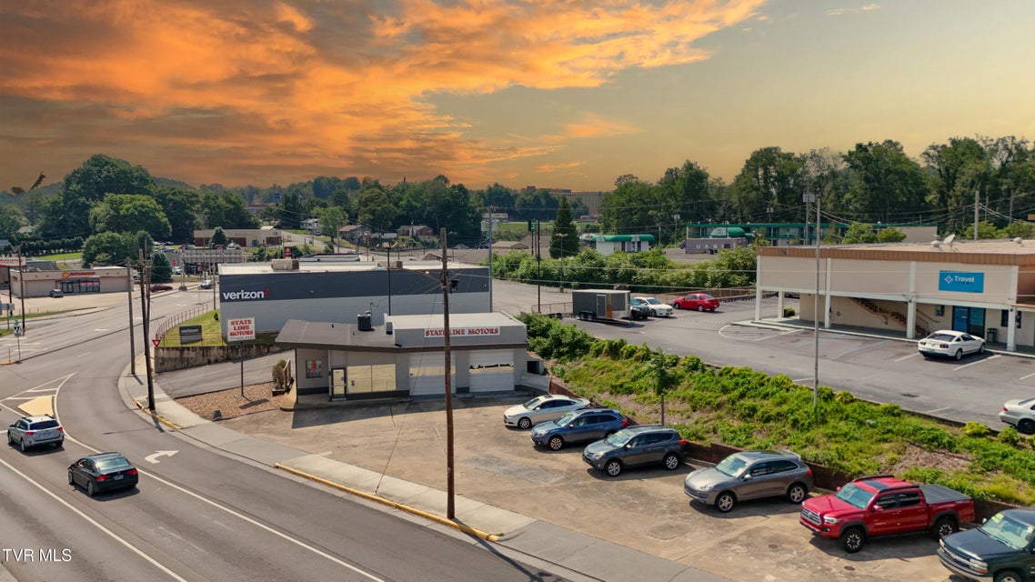 Photo #4: 2245 Euclid Avenue