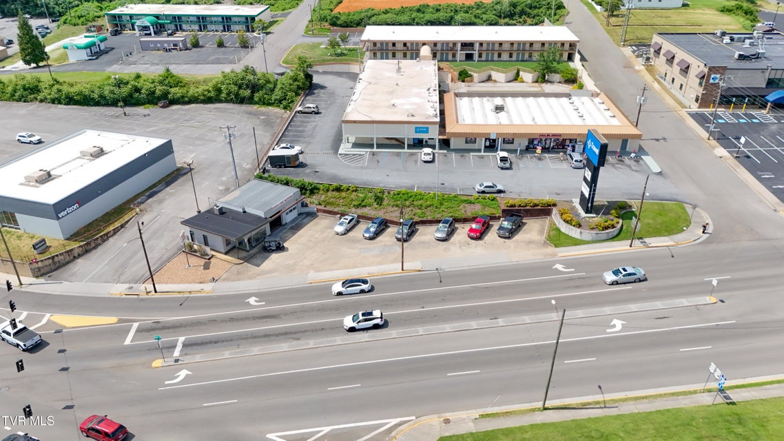 Photo #57: 2245 Euclid Avenue