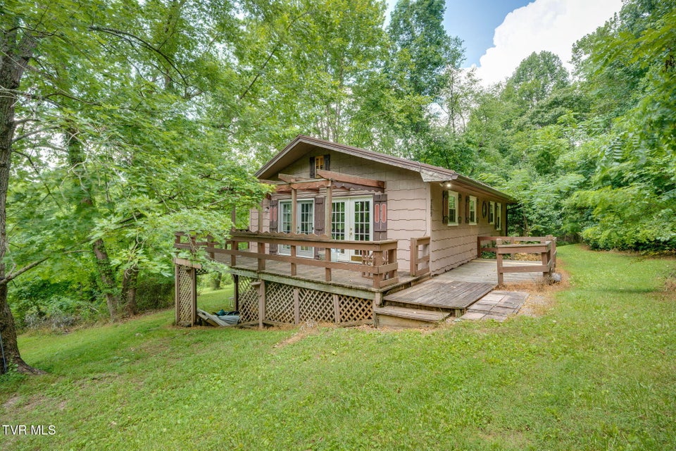 Photo #3: 299 Dogwood Drive