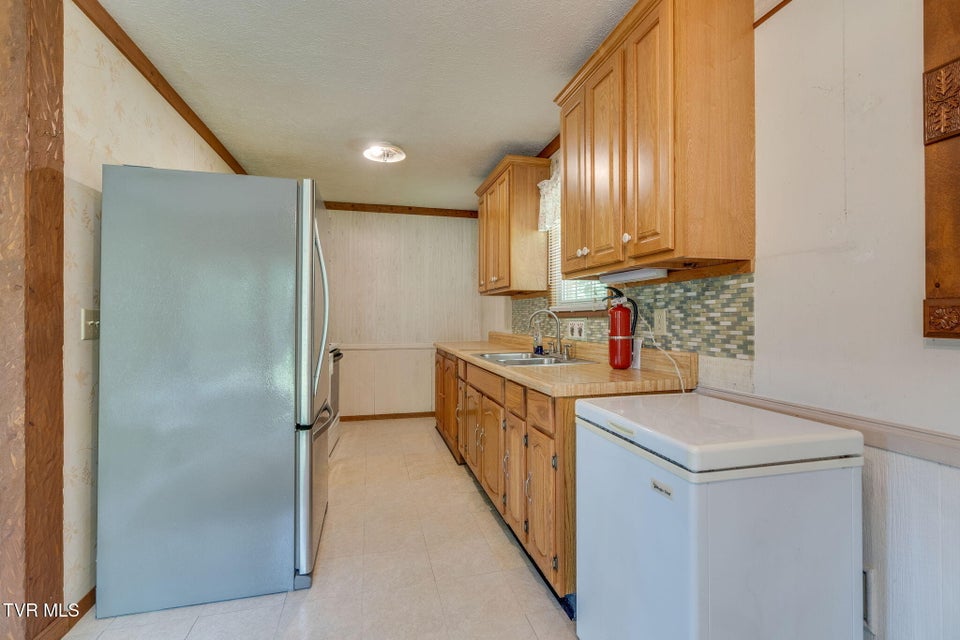 Photo #10: 299 Dogwood Drive