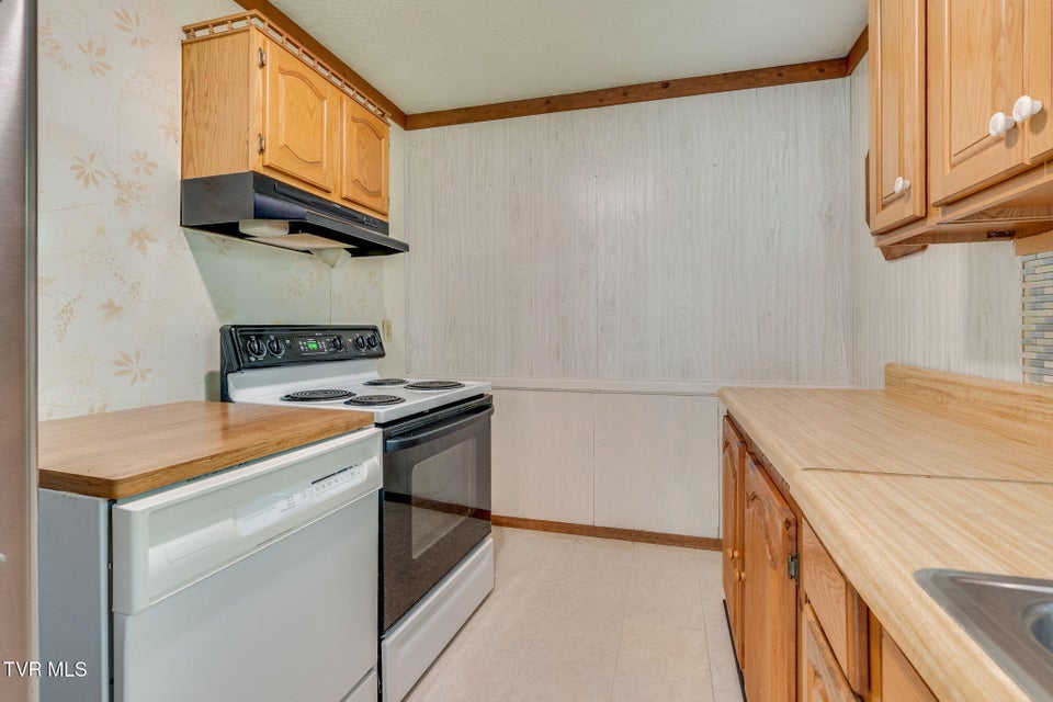 Photo #12: 299 Dogwood Drive