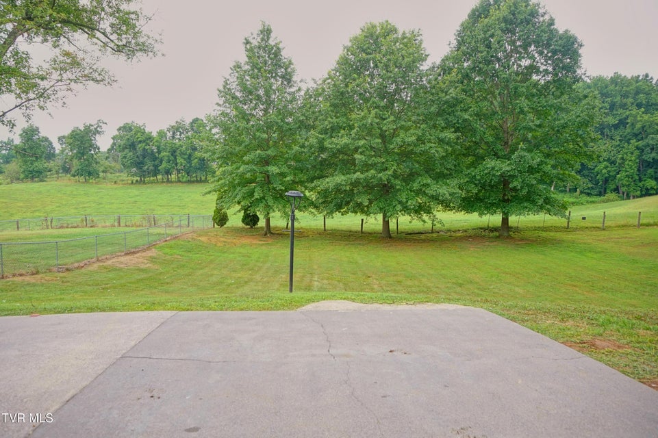 Photo #6: 311 Jefferson Drive