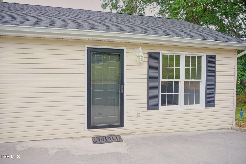 Photo #8: 311 Jefferson Drive