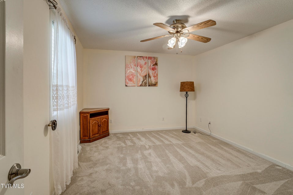 Photo #5: 301 Hallbrook Drive