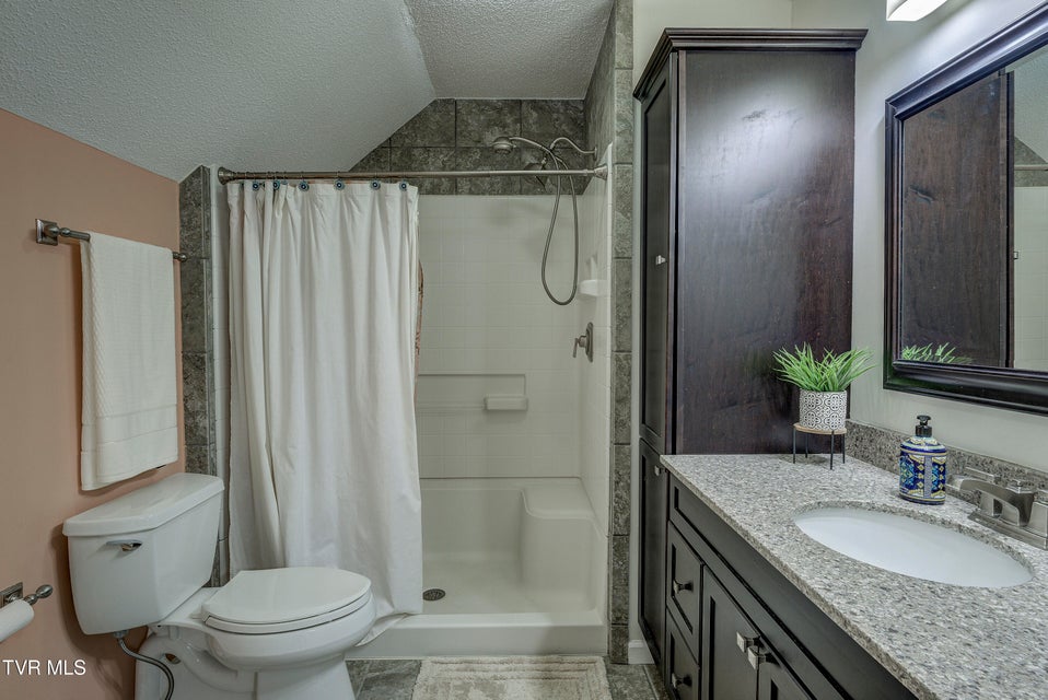 Photo #29: 301 Hallbrook Drive