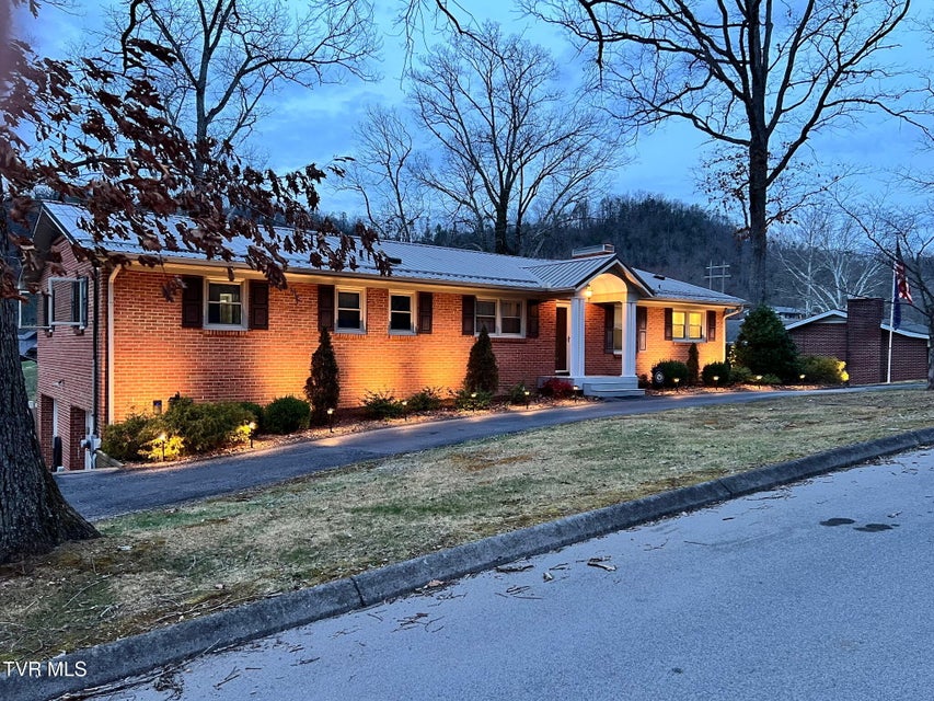 Photo #50: 312 Timberlane Road
