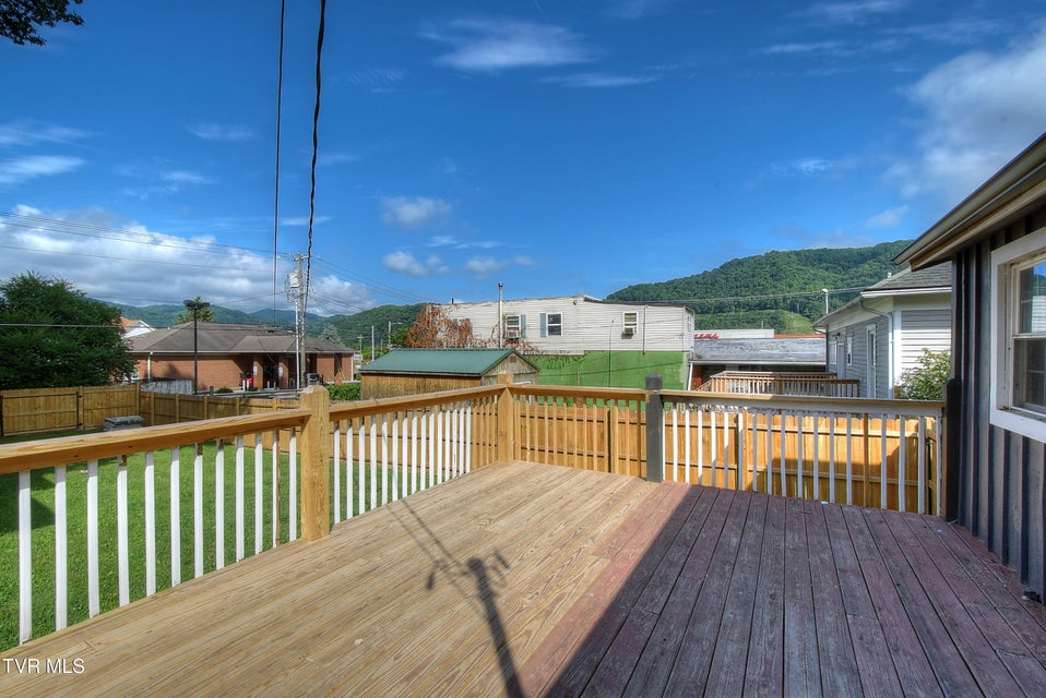 Photo #25: 216 3rd Street
