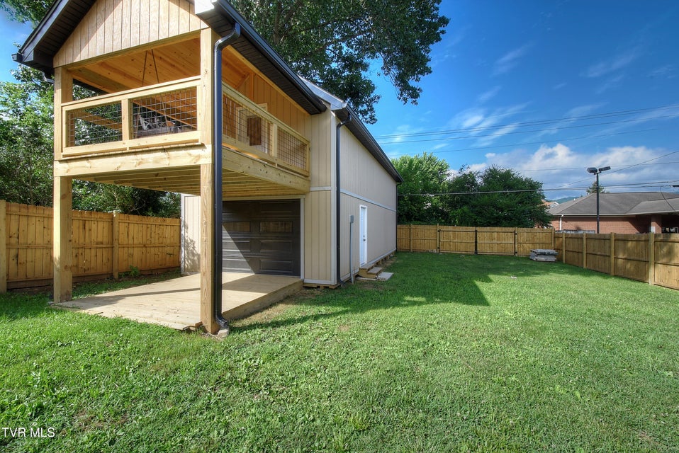 Photo #26: 216 3rd Street