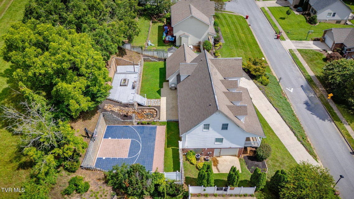 Photo #55: 702 Glen Oaks Place