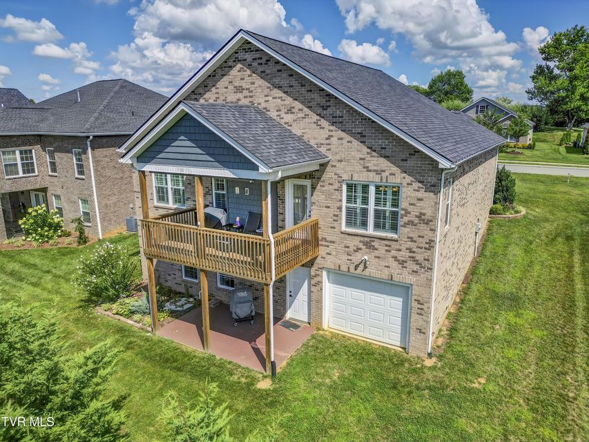 Photo #48: 1256 Osler Court