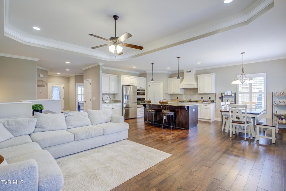 Photo #3: 1256 Osler Court