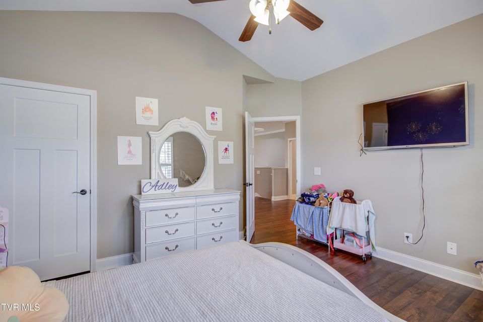 Photo #26: 1256 Osler Court