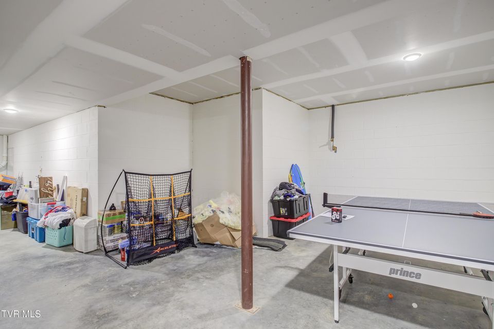 Photo #36: 1256 Osler Court