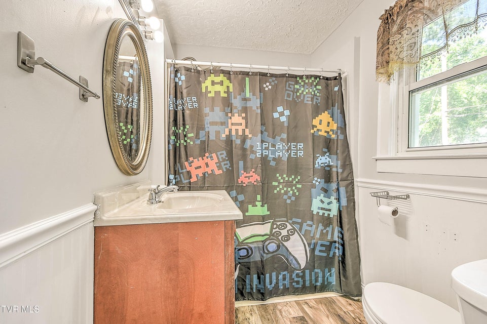 Photo #29: 1383 Farragut Avenue
