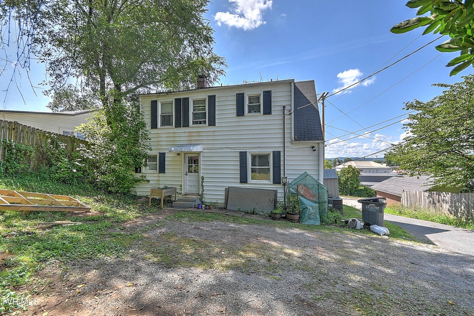 Photo #44: 1383 Farragut Avenue