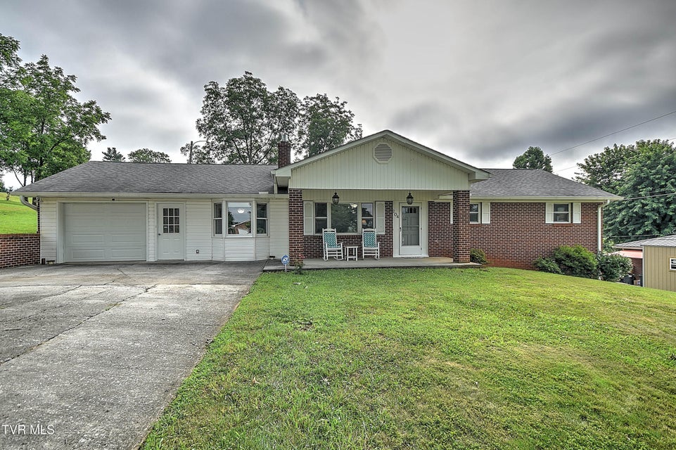 Photo #2: 204 Cowan Drive
