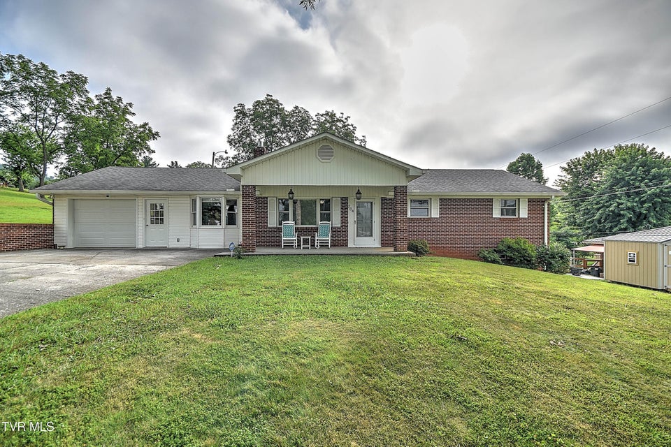 Photo #3: 204 Cowan Drive