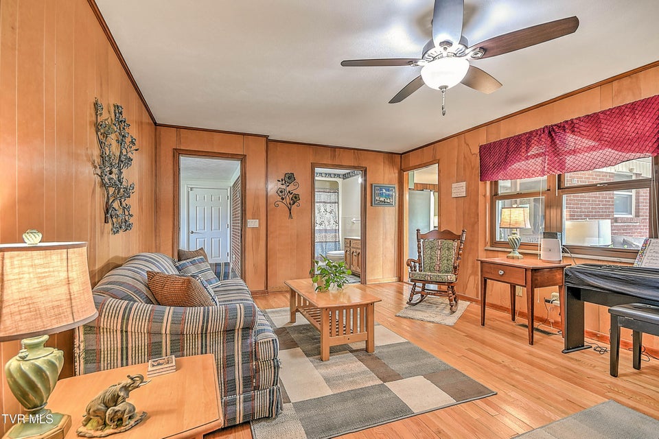 Photo #9: 204 Cowan Drive